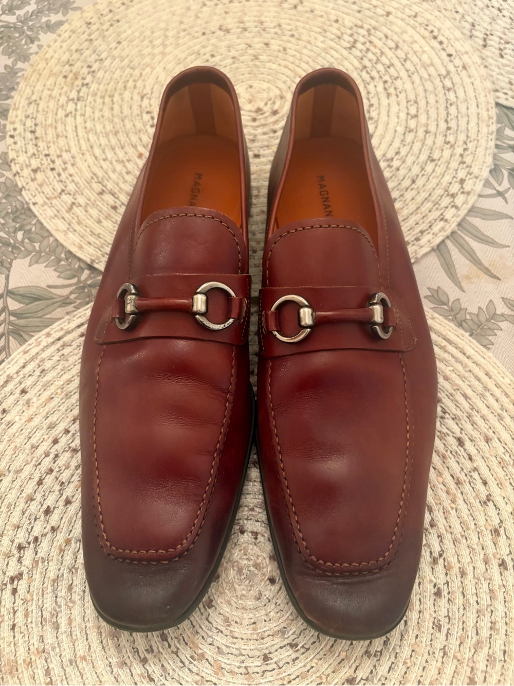 Magnanni Burgundy Leather Bit Loafers with Silver Hardware Voto model